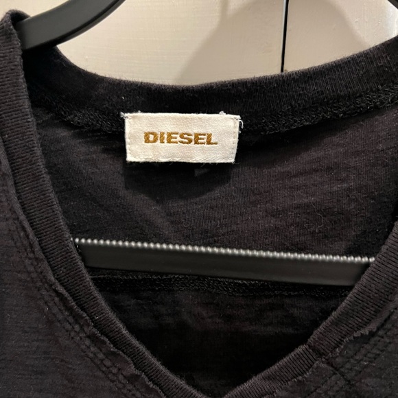 Diesel, V-neck black T-shirt, size small - Picture 2 of 2